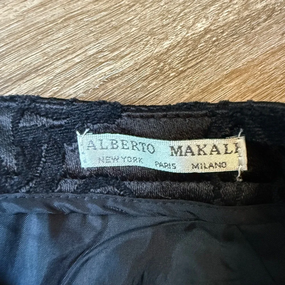 Alberto Makali Brocade Skirt Pleated Corner | Black | Est Size M/L